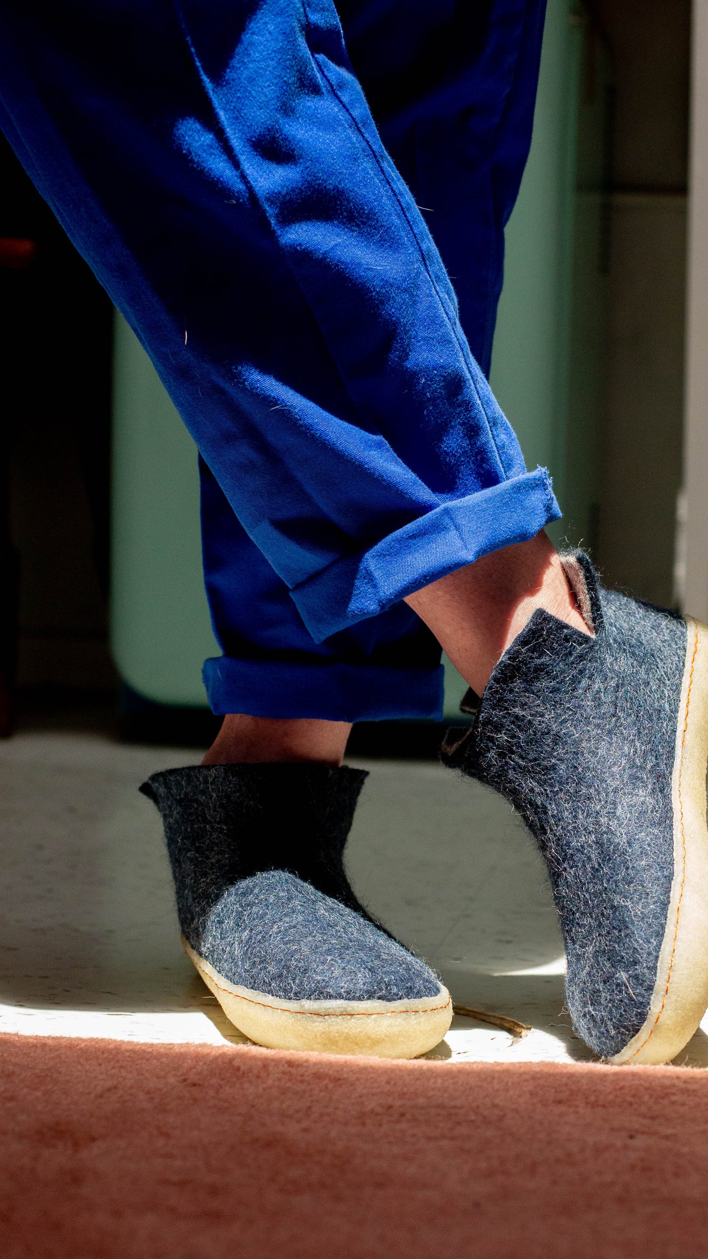 Classic Boot - Navy Blue with Rubber