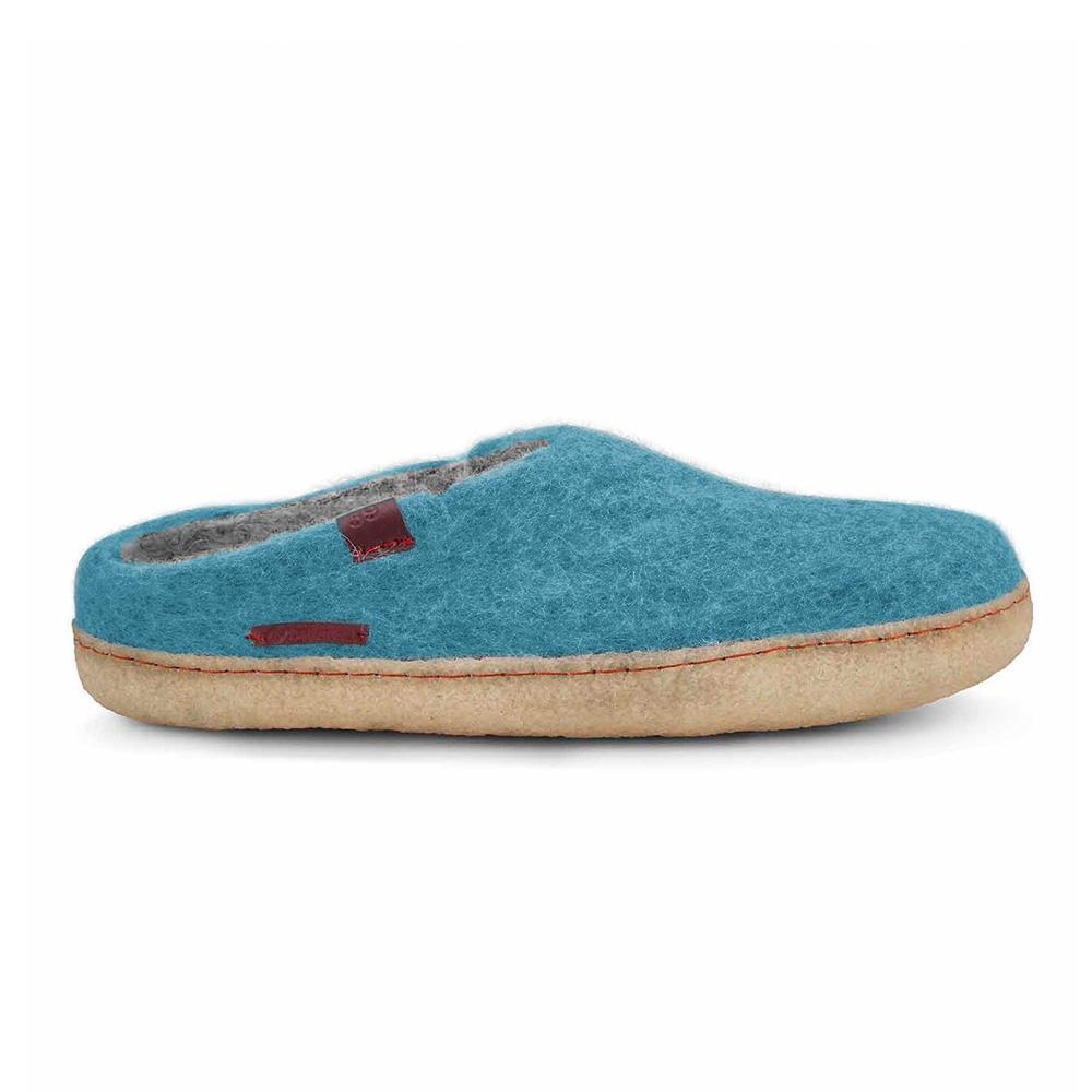 Classic Slipper - Light Blue with Rubber